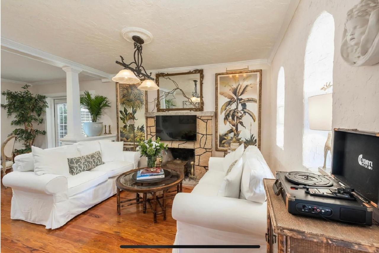 Tropical Designer House In Heart Of Antique Row Wpb Villa West Palm Beach Exterior photo