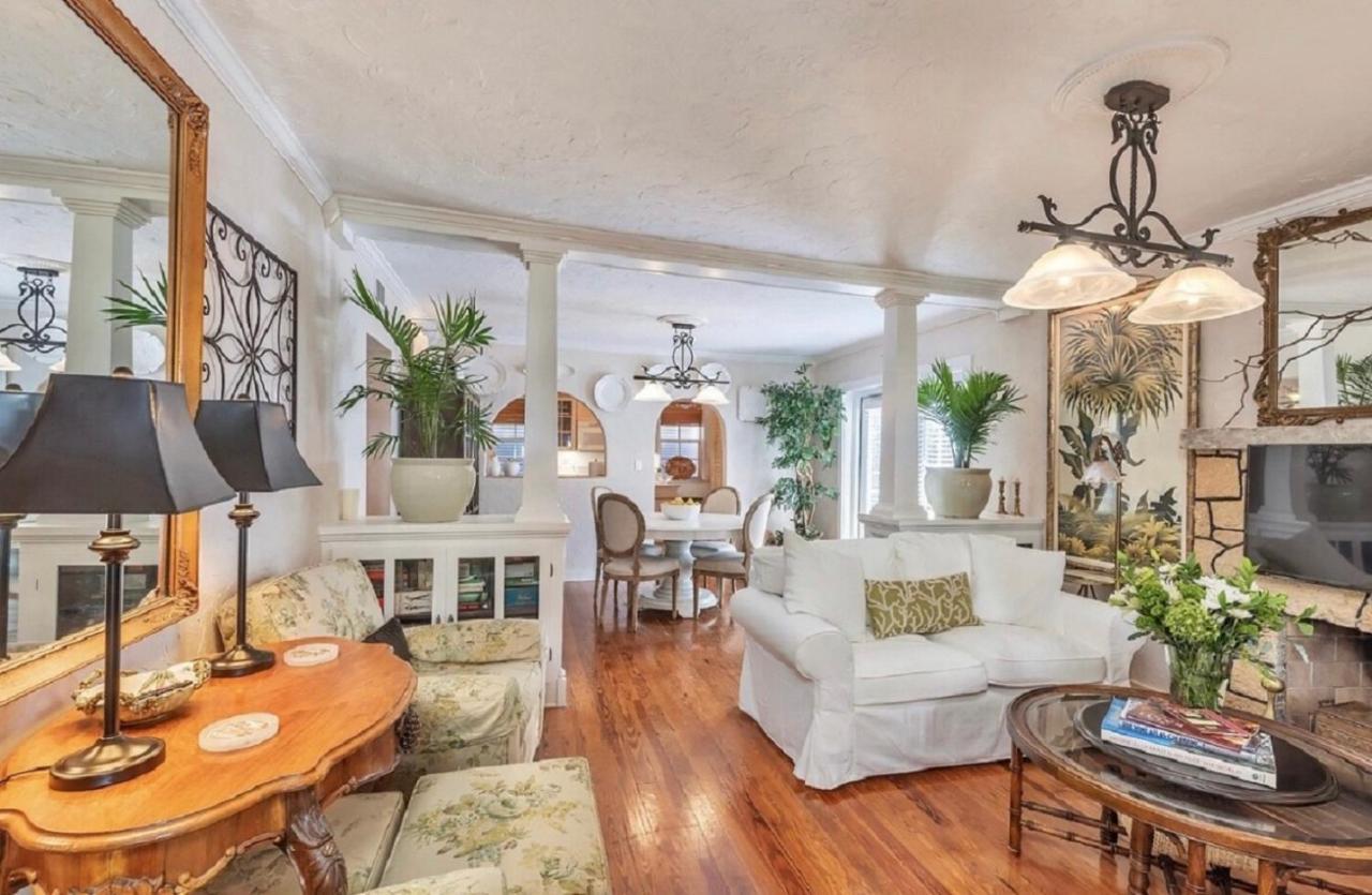 Tropical Designer House In Heart Of Antique Row Wpb Villa West Palm Beach Exterior photo